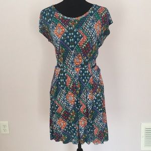 Last call Geometric Diamond Mixed Print Dress with tie for waist